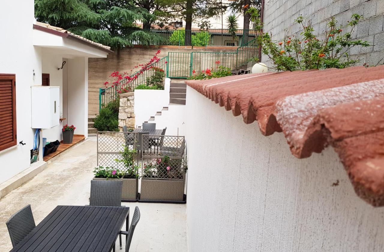 Appartamento Tra Mare E Montagna Baunei Exterior foto
